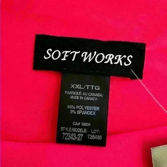 Softworks NWT Hot Pink 3/4 Sleeve Scoop Neck with Faux Button Women’s Size XXL - Picture 7 of 10